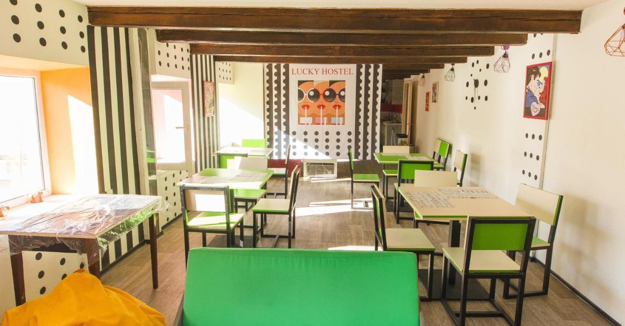 Lucky Hostel На Крещатике Kiev Extérieur photo