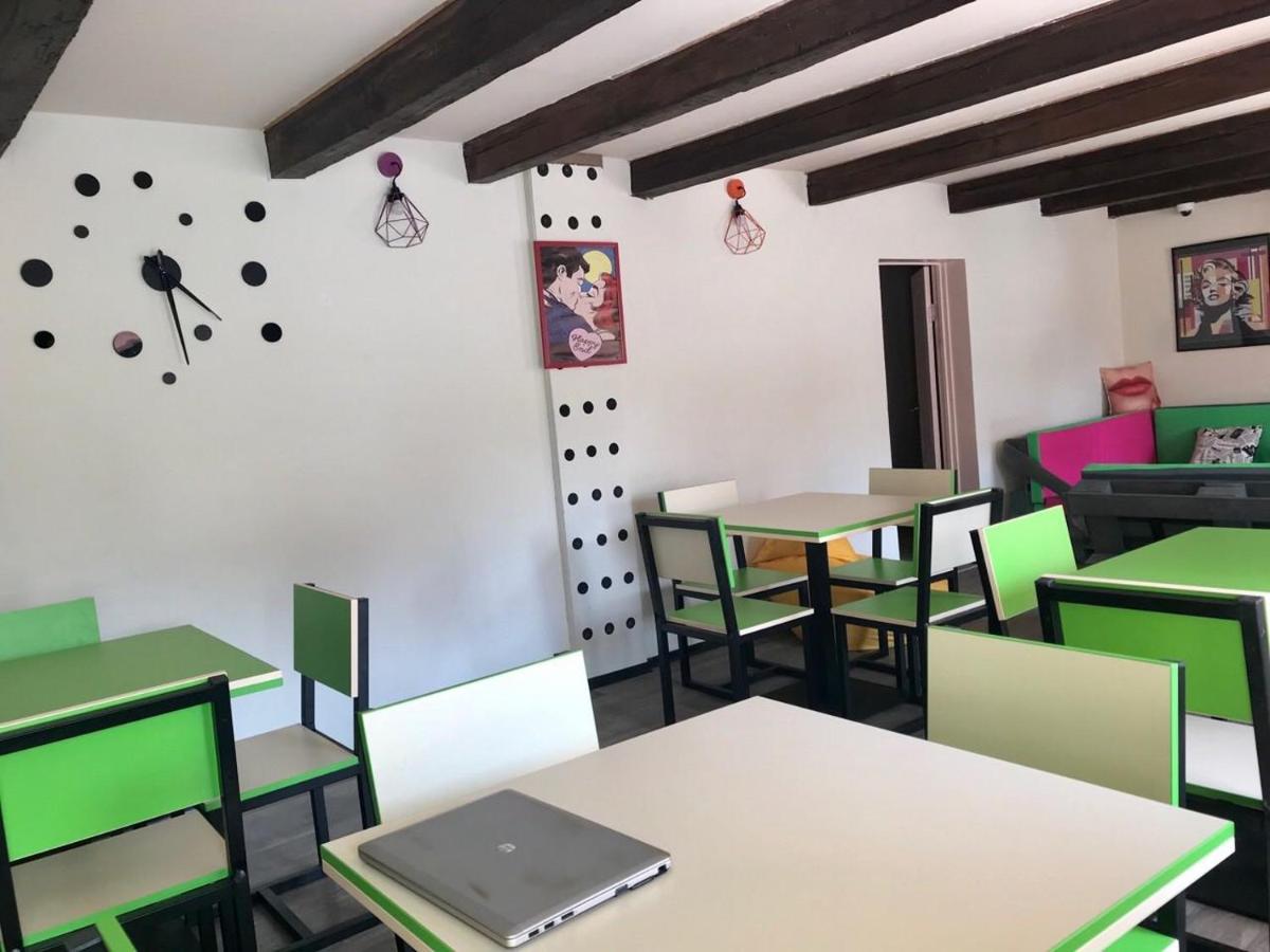 Lucky Hostel На Крещатике Kiev Extérieur photo